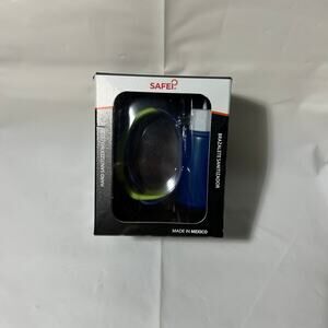 Hand sanitizer bracelet